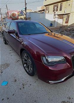 کرایسلەر 300